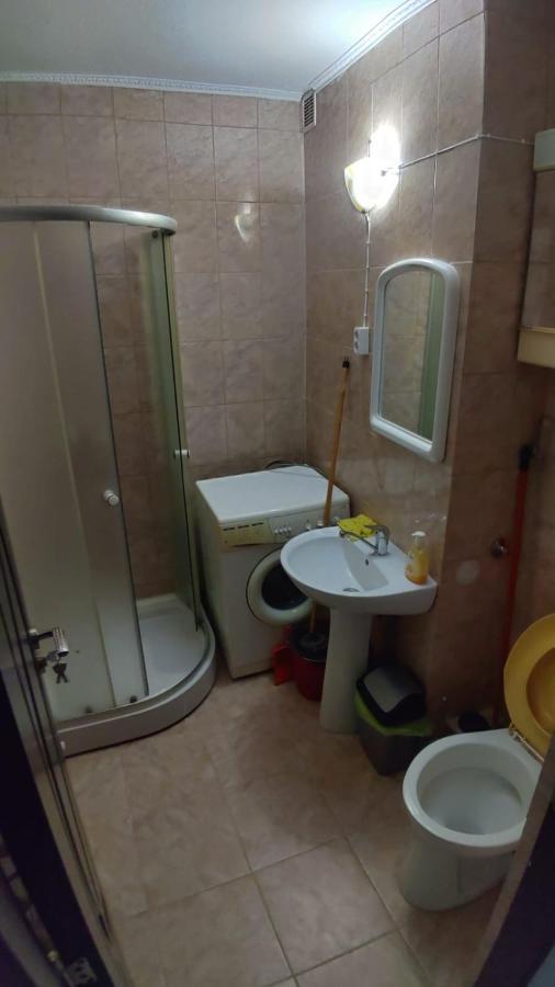 萨图马雷Flora Apartament公寓 外观 照片